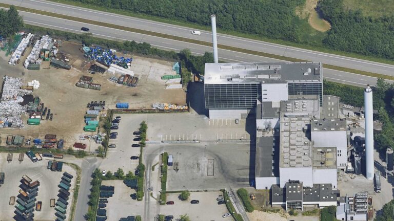 Luftfoto af energibehandlingsanlæg Energnist Kolding